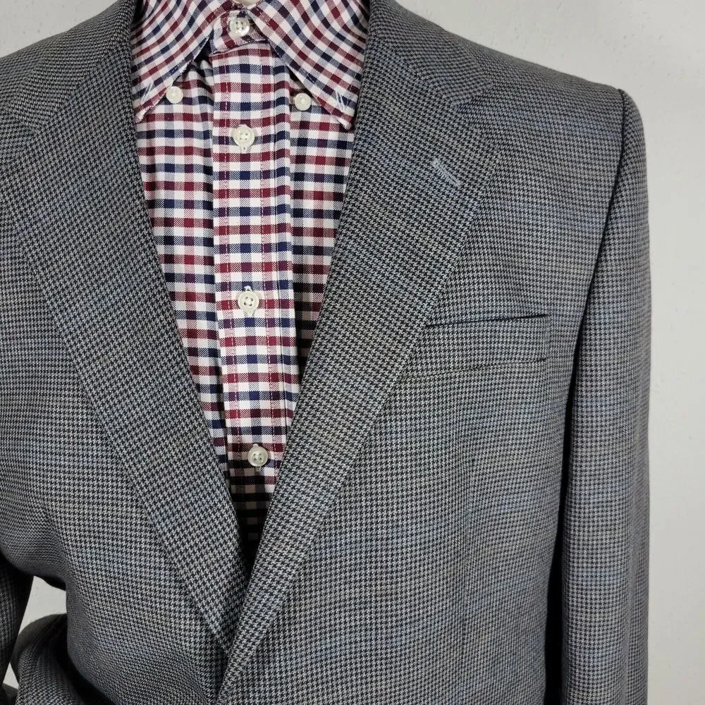Croft‎ Barrow Men's Sport Coat Blazer Two Button Gray Houndstooth Poly Blend 44R